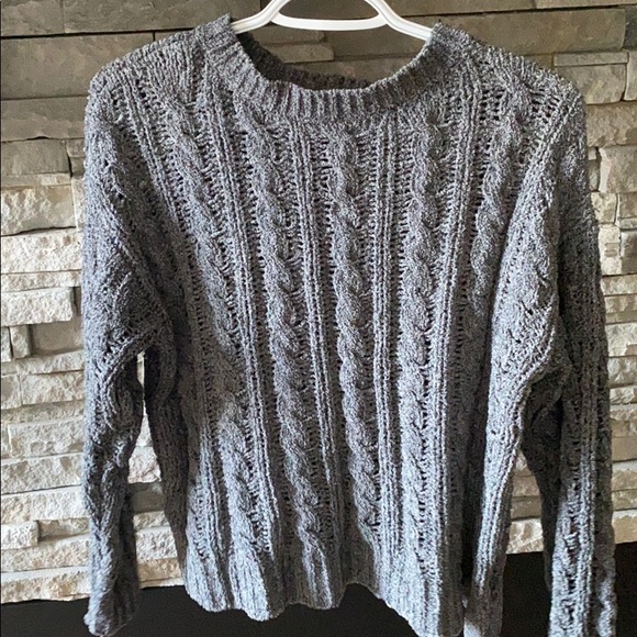 american eagle sweater - Picture 2 of 3